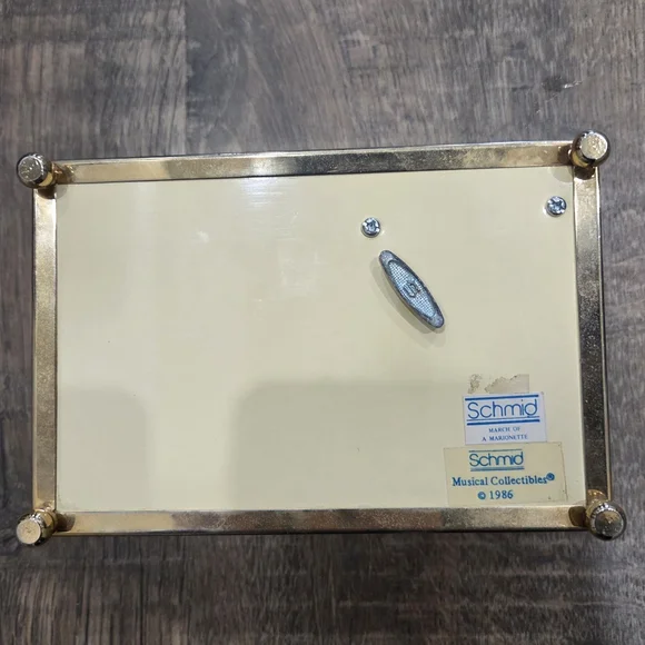 Vintage Schmid Mirrored Musical Jewellery Box With Velvet Interior - Picture 7 of 8